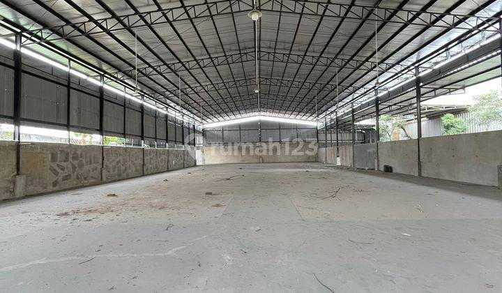 Disewa Gudang Tj Pura Kalideres 2 Bangunan Gudang + Kantor Lb 1.300m2 1