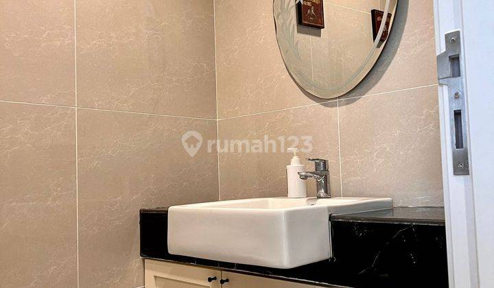 Disewa Rumah Full Furnish di Riviera At Puri Luas 8x15m2 Min 2 Thn 6