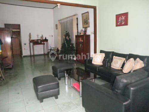 Dijual Rumah 2 Muka Jalan Basuki Rahmat Dan Jalan Otista 1  1