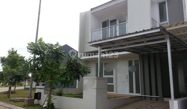 Dijual Rumah Second Rasa Baru Belum Pernah di Tinggalin  1