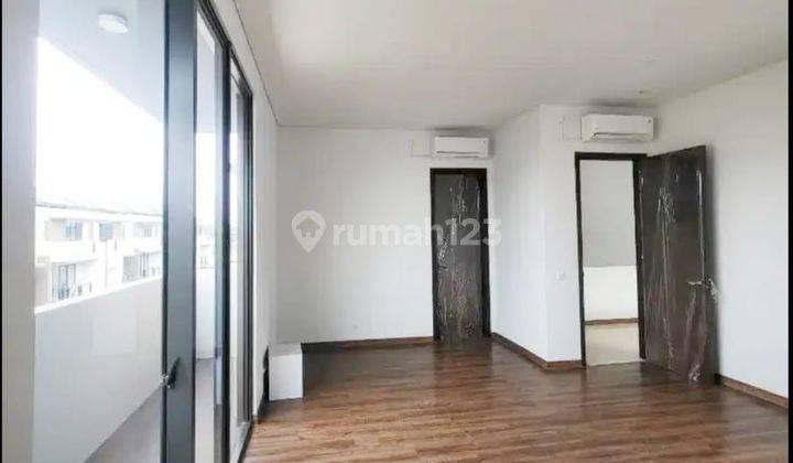 Dijual Rumah Zora Kiyomi Bsd Brand New Cantik Cluster Mewah, Clubhouse Luas, Lt 8x17m² 2