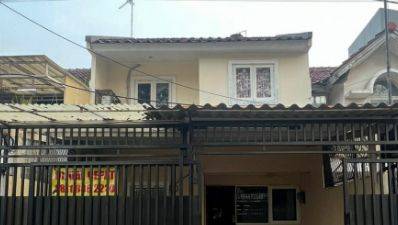 Dijual Rumah Bu di Taman Semanan Indah Lt 6x16 96 Lb 100 2 Lantai 1