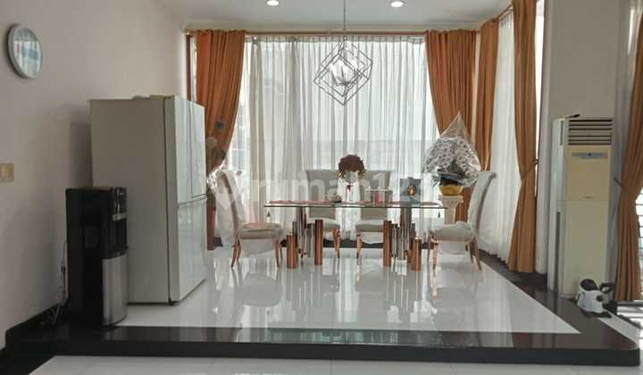 Dijual Cepat Rumah Pik1 Lt. 459m² Lb. 325m² 2 Lantai SHM