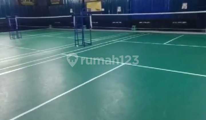 FOR RENT: Land formerly used as badminton court field