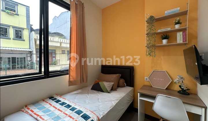 FOR SALE NEW BOARDING HOUSE HIGH ROI 8-9%/YEAR at Jembatan Lima Raya (Next to Mandiri Bank/Bhineka School) FOR SALE NEW BOARDING HOUSE HIGH ROI 8-9%/YEAR at Jembatan Lima Raya (Next to Mandiri Bank/Bhineka School)