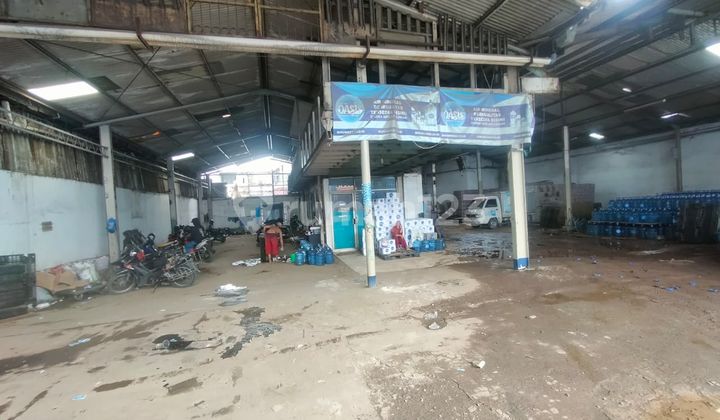 Warehouse for Rent, 1 Floor, on Plumpang Main Road, Semper, North Jakarta