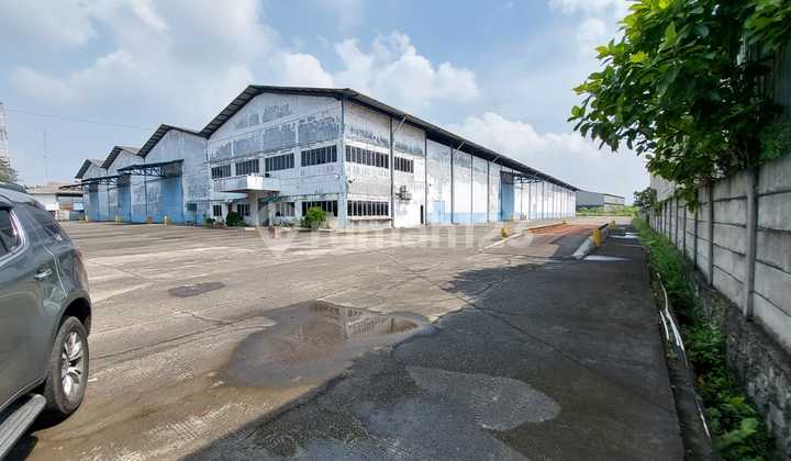 Dijual Cepat Harga Nego Sebidang Tanah Danbangunan Pabrik di Jl.palem Manis 2 Jatake Tangerang