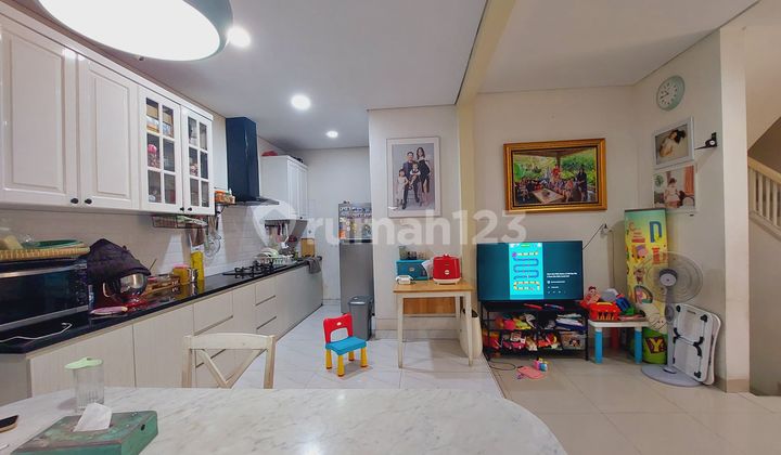 Dijual Rumah Golf Lake Residence San Lorenzo Cengkareng