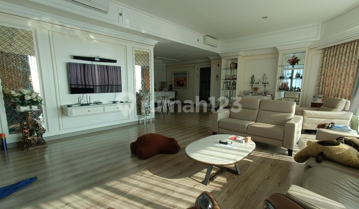 Dijual Apartemen St Moriz New President Suite Furnish