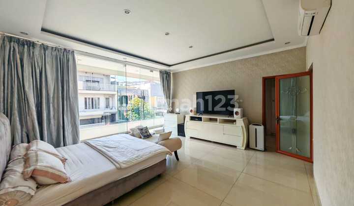 For Sale House PIK1