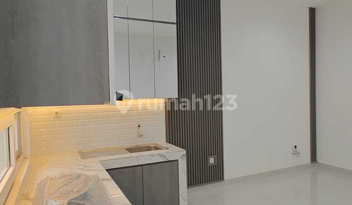 Dijual Rumah Brand New di Duri Kepa - Jakarta Barat