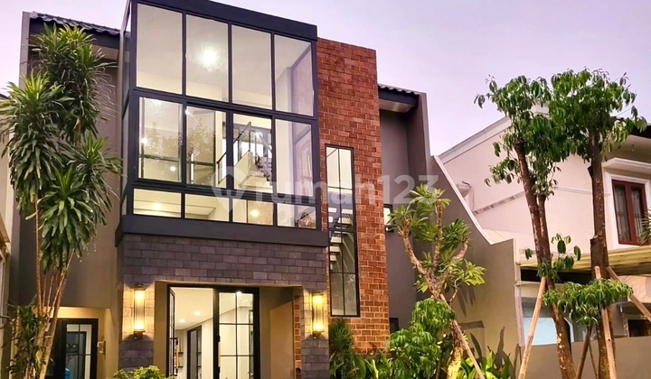 Dijual Rumah BSD Versailles Brand New Estetik Dijual Rumah BSD Versailles Brand New Estetik