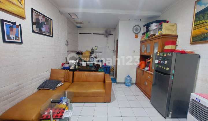 Dijual Rumah di Taman Palem Lestari/ TPL blok B 2