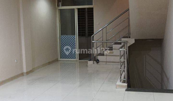 Dijual Ruko 4,5 Lantai Lokasi di Taman Palem Lestari, Lt 90 2