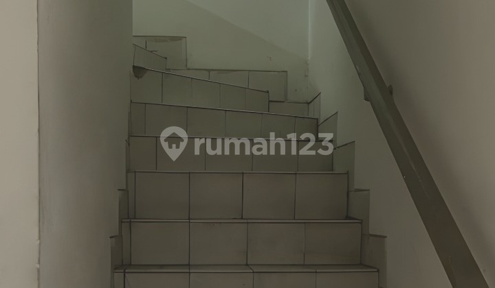 For Rent: Ruko Sentra Onderdil, BSD - Tangerang For Rent: Ruko Sentra Onderdil, BSD - Tangerang