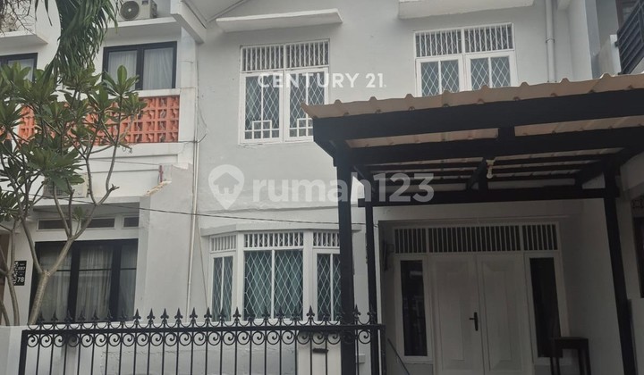 For Rent House In Bintaro Sector 5 Ready to Occupy Strategic Location For Rent House In Bintaro Sector 5 Ready to Occupy Strategic Location