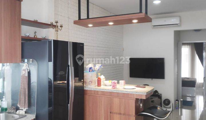 Rumah Cantik  Dekat Cikini Sektor 7 Bintaro Strategis  (EA) 1