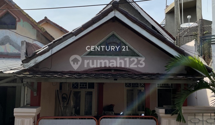 For Sale Nice Strategic House Ready To Occupy In Graha Raya Bintaro