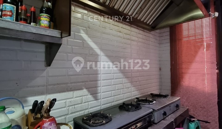For Sale House in Bintaro Sector 9 Attractive Price Strategic Location 2