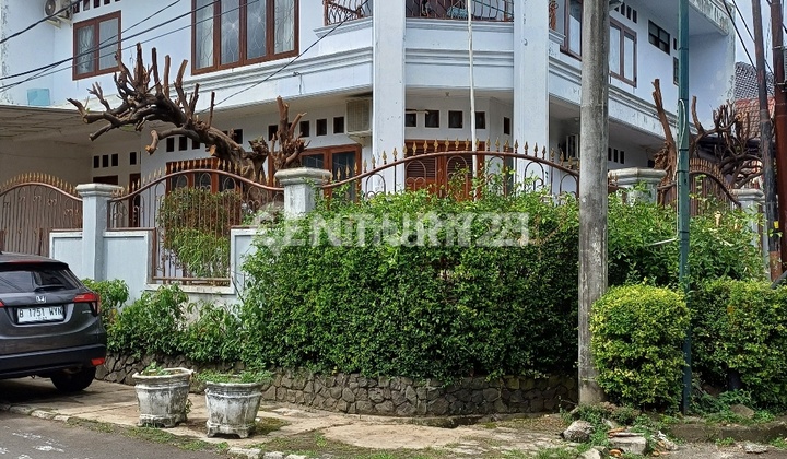 For Sale Large House in Bintaro Jaya Sector 3 Bintaro Jaya For Sale Large House in Bintaro Jaya Sector 3 Bintaro Jaya