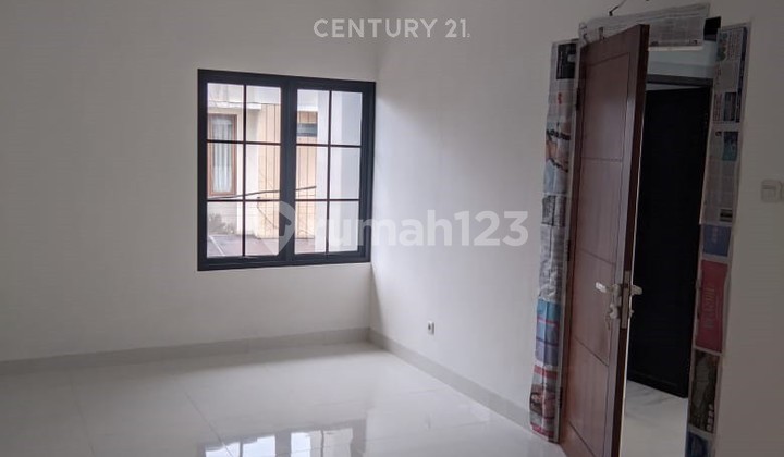 Dijual Rumah Strategis Harga Menarik Di Bintaro Sektor 9  2
