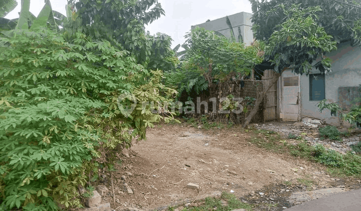 Cheap Strategic Land Plot for Sale in Rempoa, South Tangerang Cheap Strategic Land Plot for Sale in Rempoa, South Tangerang