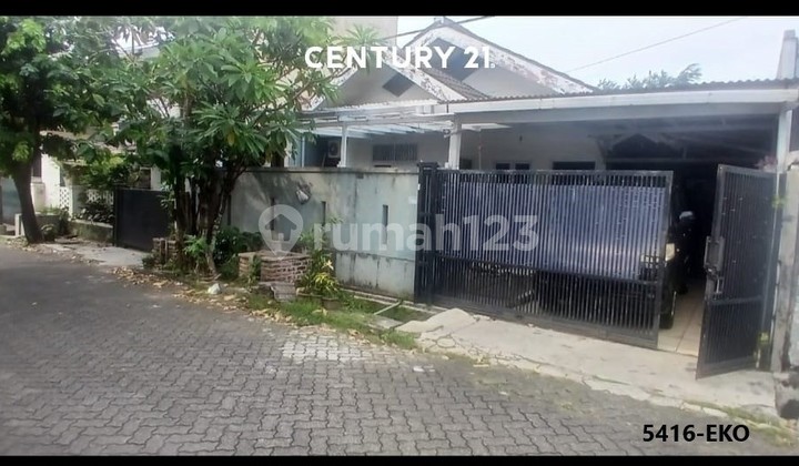 For Sale: Nice Ready-to-Live House in Ciputat, Tangerang