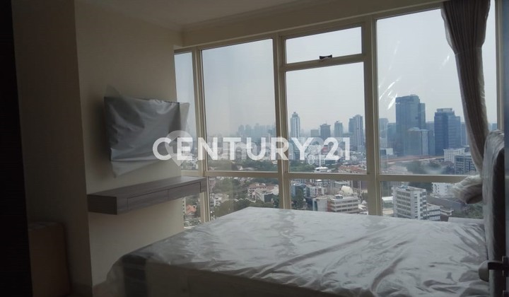 For Sale: Nice Apartment Ready to Occupy, Menteng Park Apartment