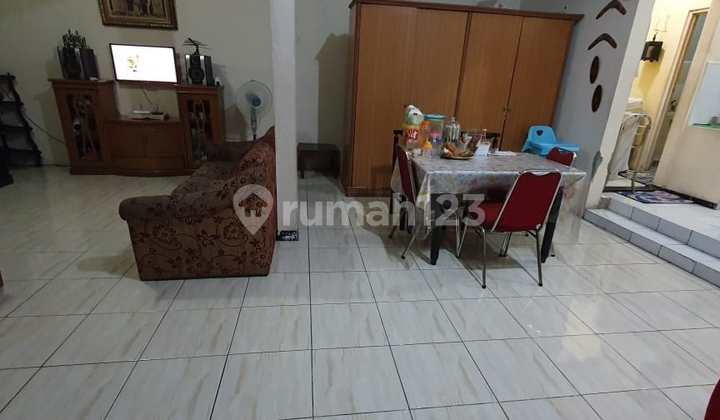 House and Shop House