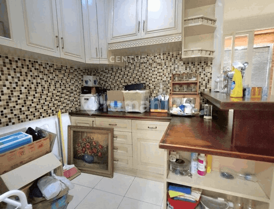 Dijual Rumah Strategis Harga Menarik di Bintaro 2