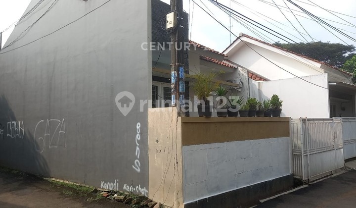 Dijual Rumah Bagus Strategis Harga Menarik  Di Pondok Ranji 2