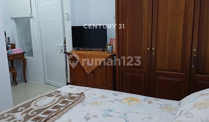 Dijual Rumah Sudah Renovasi Harga Menarik di Graha Bintaro