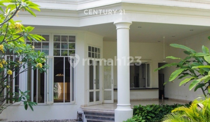 Dijual Rumah Strategis Bagus Siap Huni Di Kemang 