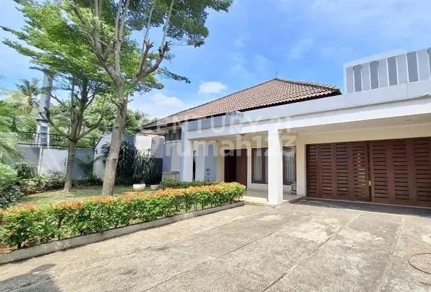 Dijual Rumah Strategis Harga Menarik Di Jakarta Selatan Dijual Rumah Strategis Harga Menarik Di Jakarta Selatan