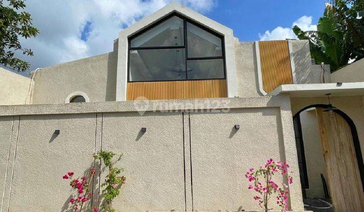 Brand New 2 Bedrooms Villa 100m² Semat Berawa Canggu 2