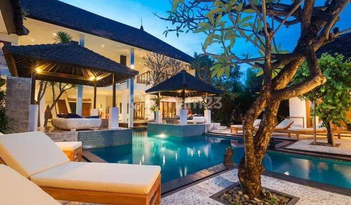 7 Bedrooms Villa 1250 M2 di Tegal Cupek Umalas Kerobokan  1