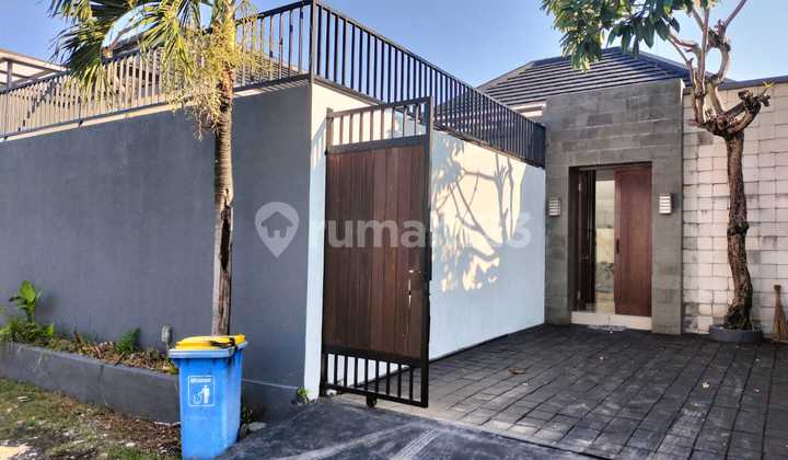 Annual Rent 3 Bedroom Villa Kedampang Kerobokan