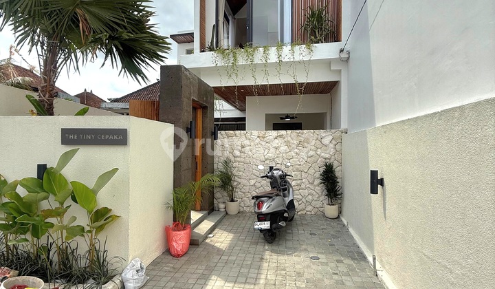 Modern tropical Villa in Cepaka Munggu, 2 bedrooms, 100m² area Modern tropical Villa in Cepaka Munggu, 2 bedrooms, 100m² area