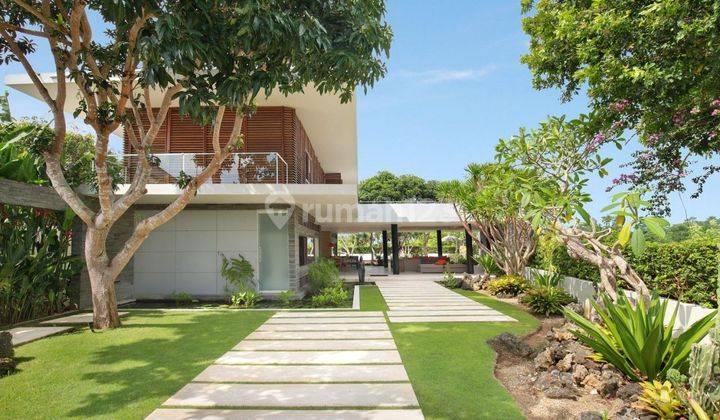 Stunning Modern Villa In Balangan Ungasan Badung  14