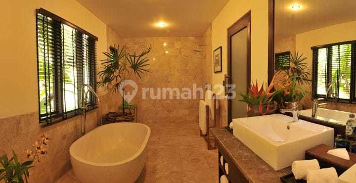 Modern Tropical Style Villa di Pekutatan ,jembrana, Bali 21