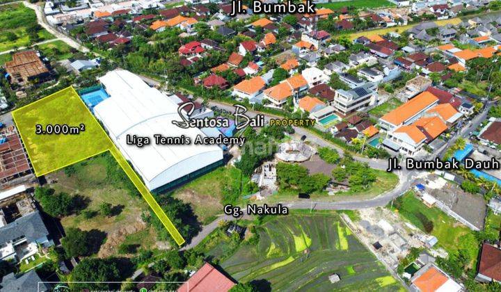 Tanah di Bumbak , Umalas, Badung Lingkungan Villa 1