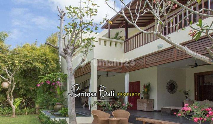 Luxury Villa di Kerobokan , Badung Dekat Seminyak Umalas