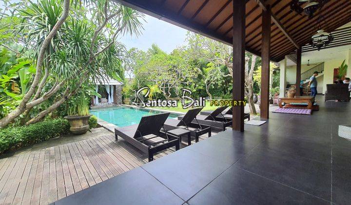 Luxury Villa di Kerobokan , Badung Dekat Seminyak Umalas