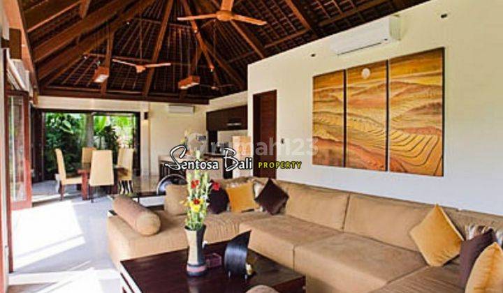 Luxury Villa di Batu Belig , Kerobokan , Dekat Pantai 2