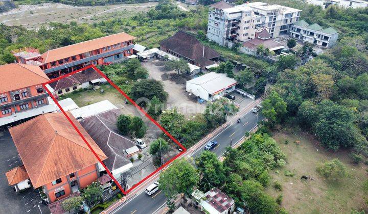 Land on Jln Uluwatu, Jimbaran, Badung Main Road Location 2