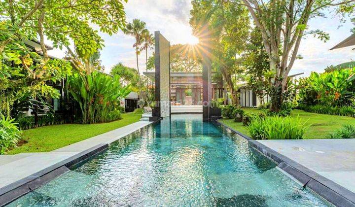 Luxury Villa di Batu Bolong , Canggu, Dekat Pantai 1