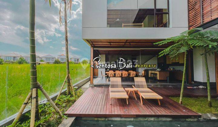 Tropical Villa 3 Storey With Rice Field View In Kayu Tulang Canggu 1