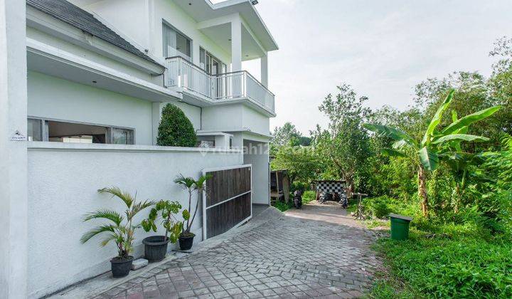 Villa Sale Modern Villa di Pengending Padonan Dekat Canggu 1