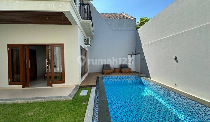 Brand New Modern Villa di Merthanadi Kerobokan  2