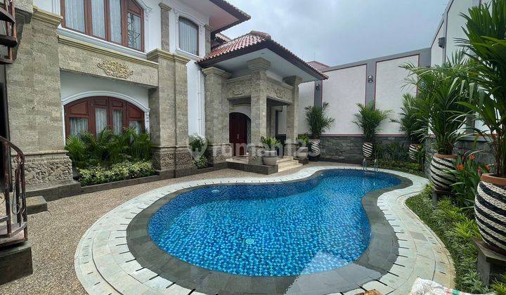 4 Bedroom Luxury House in Renon Denpasar Bali 1